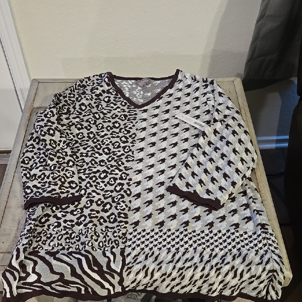 Chico's Size 2 (Large) Mixed Animal Print Sweater